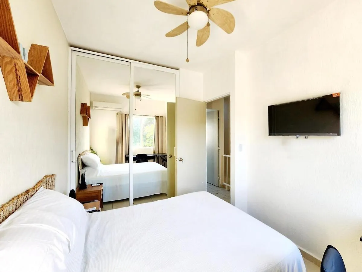 Vila Casa Dharma, Cozy House Well Located In Town Playa del Carmen